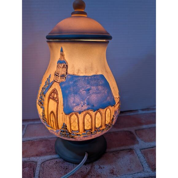 Vintage Hand Painted Ceramic Lamp Jar Light Snow Coverd Winter Church Home Scene - Picture 1 of 8